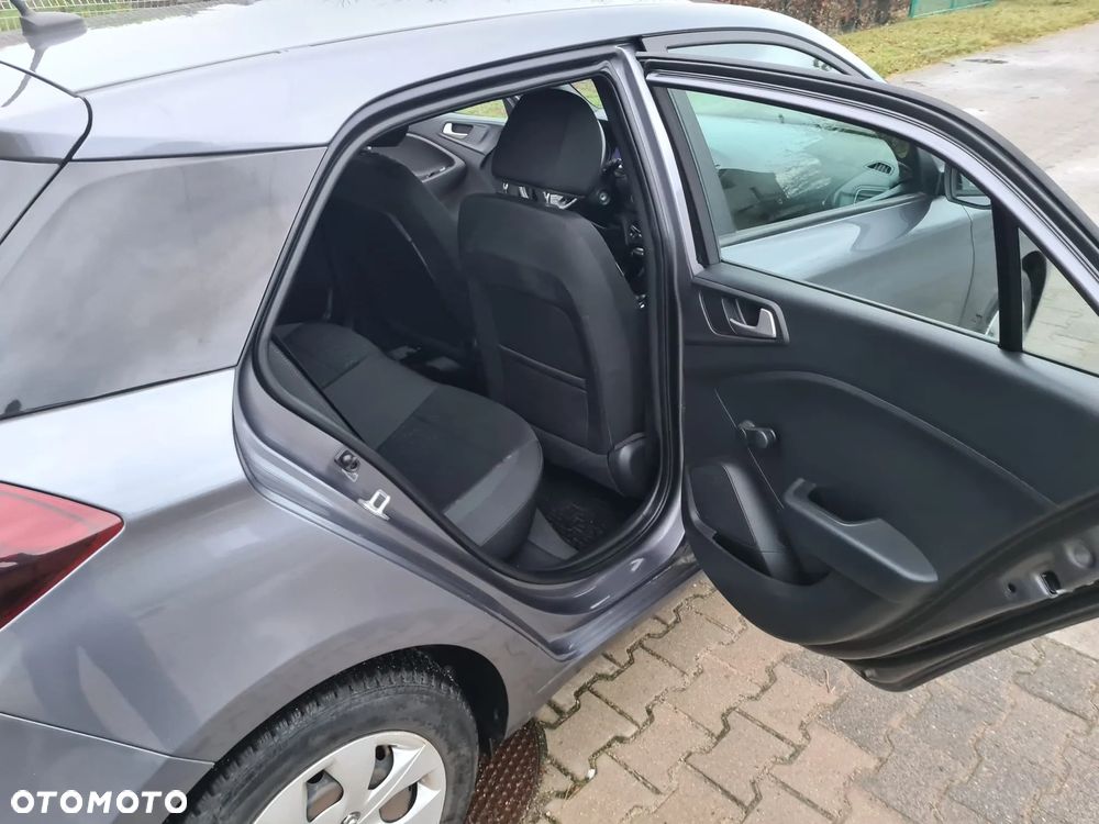 Hyundai i20 1.2 Comfort - 9
