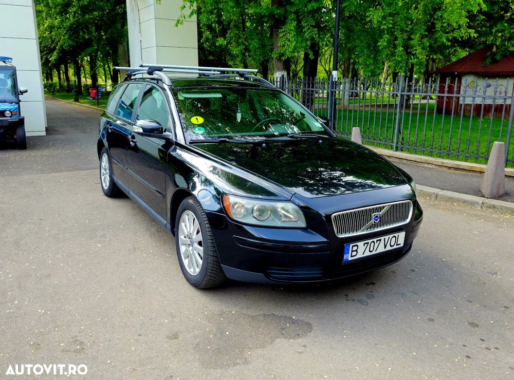 Volvo V50 - 1
