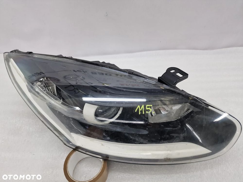 RENAULT MEGANE 3 III LIFT 13- PRAWA LAMPA PRZEDNIA PRZÓD , NR 260103615R , NR AUKCJI LA115 - 1