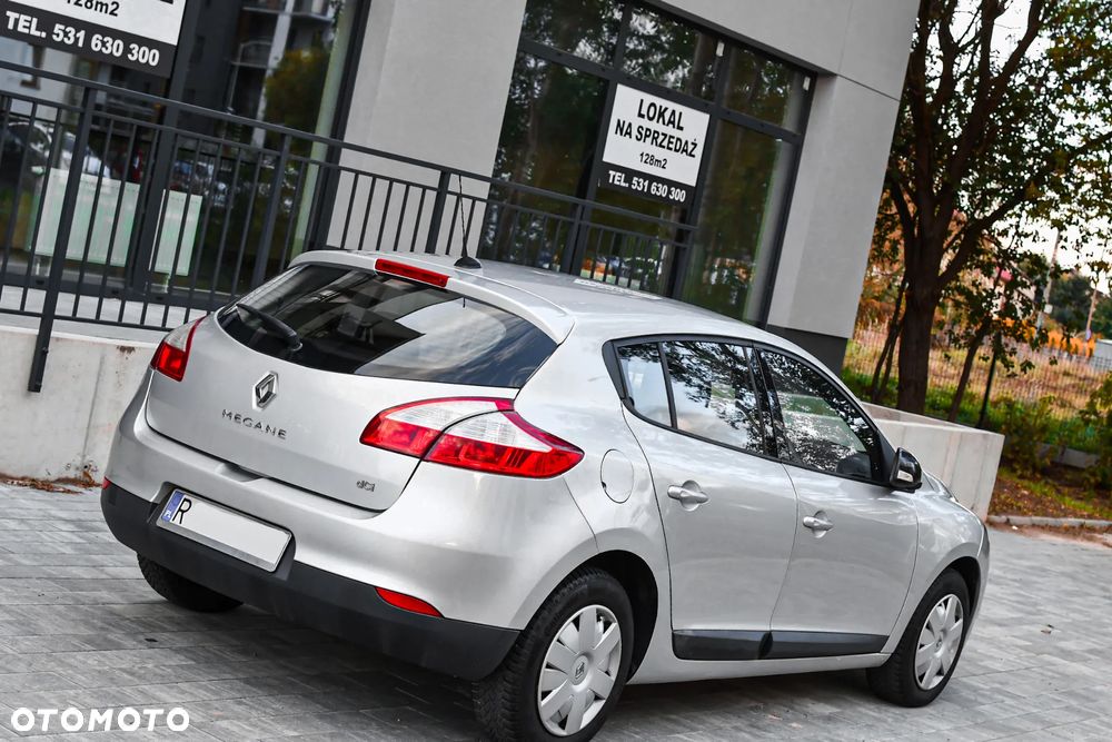 Renault Megane 1.5 dCi Dynamique - 4