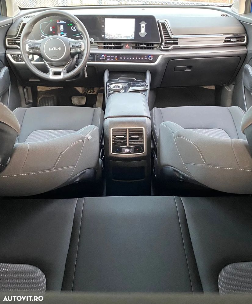 Kia Sportage 1.6 T-GDI HEV 6AT 4x2 Business Line - 23