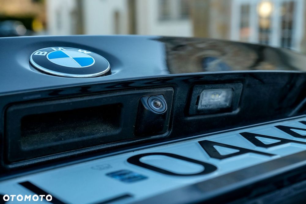 BMW Seria 3 320d xDrive Luxury Line - 31