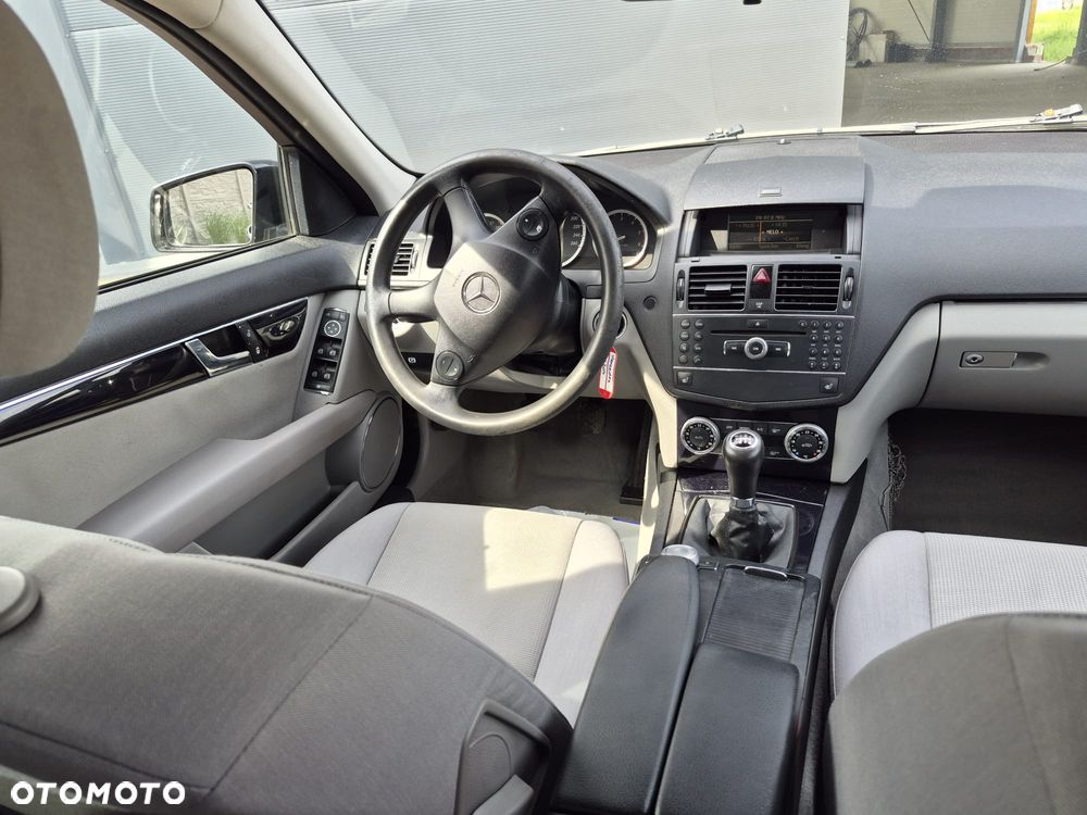 Mercedes-Benz Klasa C 200 CDI Classic - 6