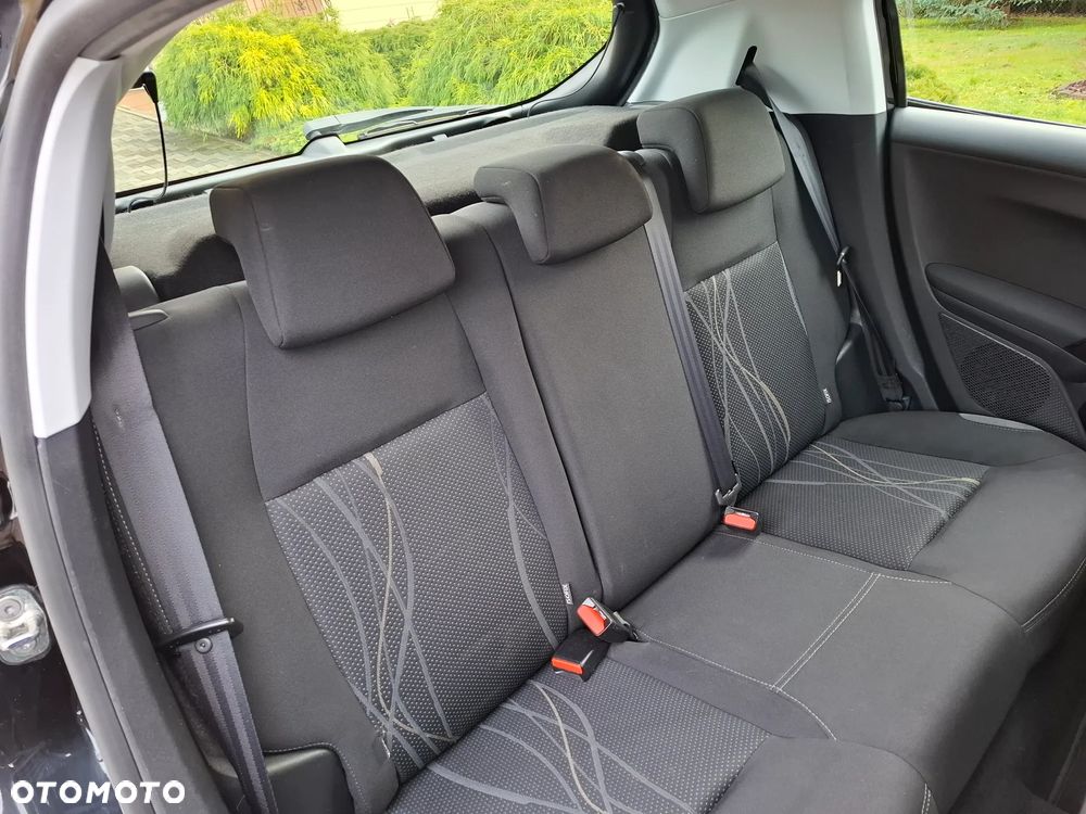 Peugeot 208 82 VTI Style - 20