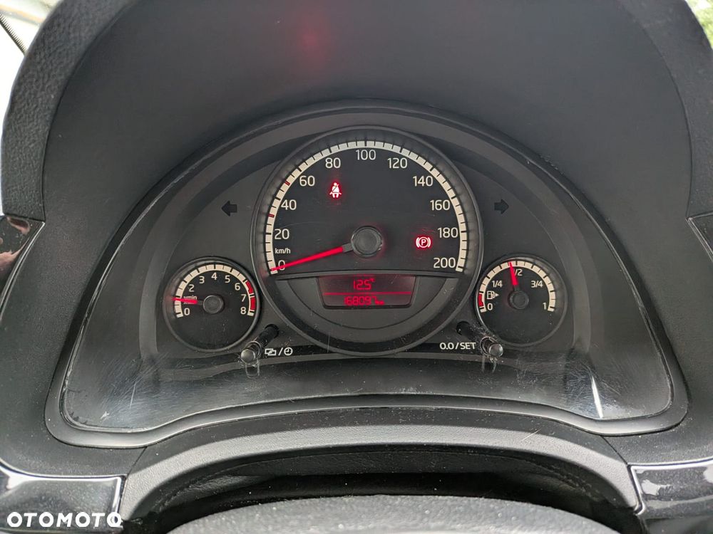Volkswagen up! 1.0 move - 5