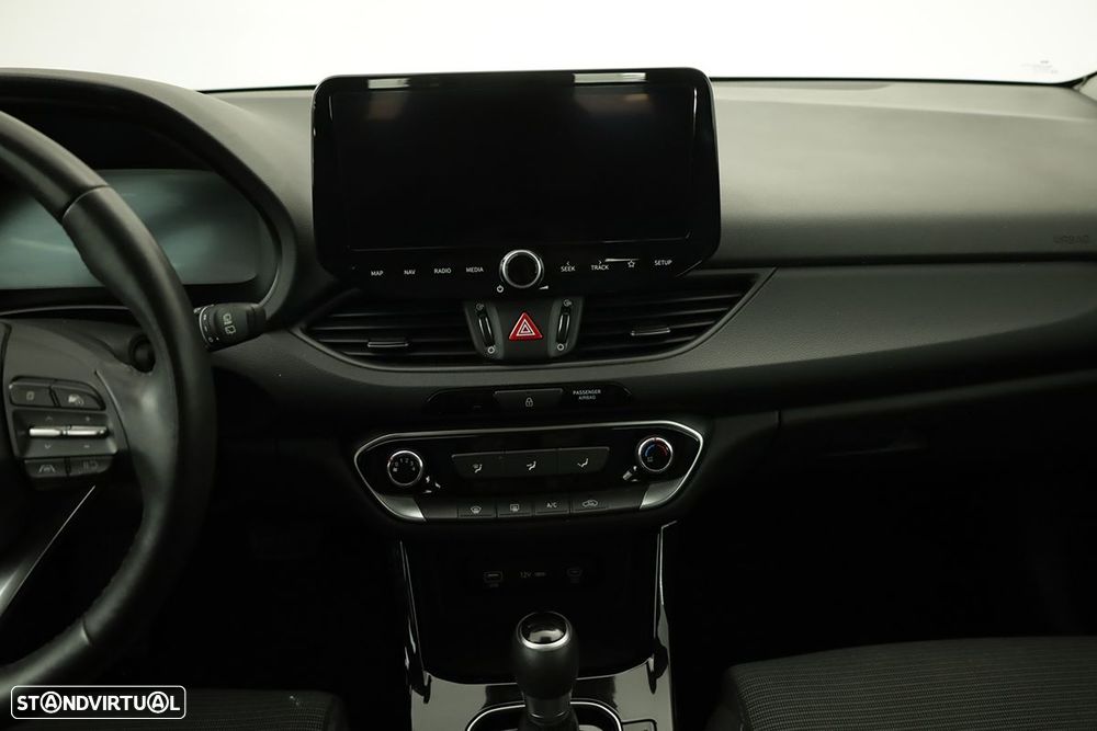 Hyundai i30 1.0 T-GDi Style Plus DCT - 9