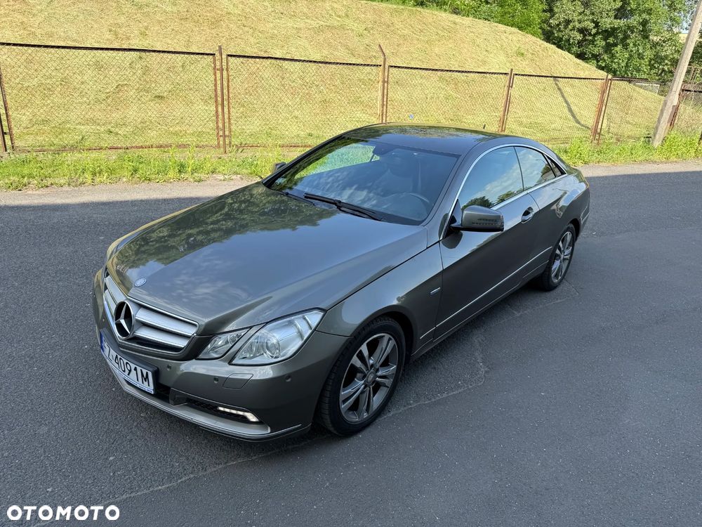 Mercedes-Benz Klasa E 220 CDI DPF BlueEFFICIENCY 7G-TRONIC Avantgarde - 10