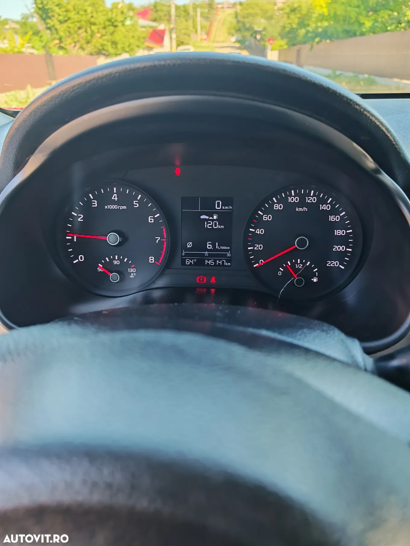 Kia Stonic 1.0 T-GDI 120 Platinum Edition - 8