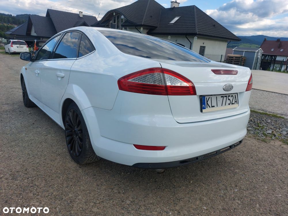 Ford Mondeo 2.0 TDCi Titanium - 3