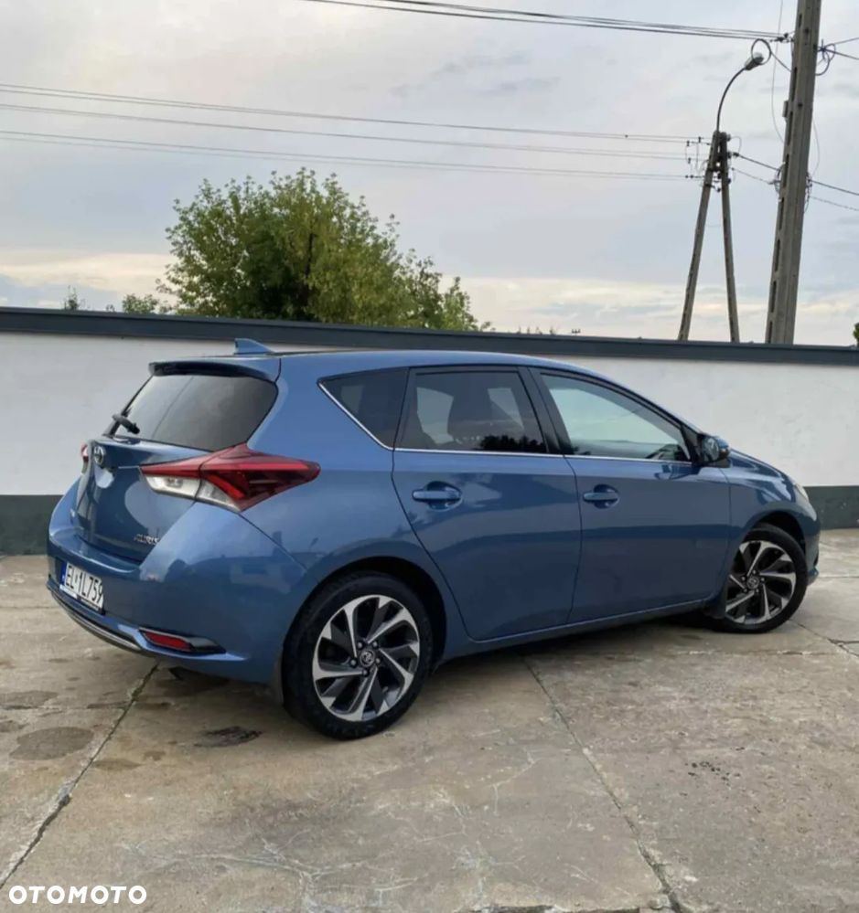 Toyota Auris 1.6 Comfort - 4