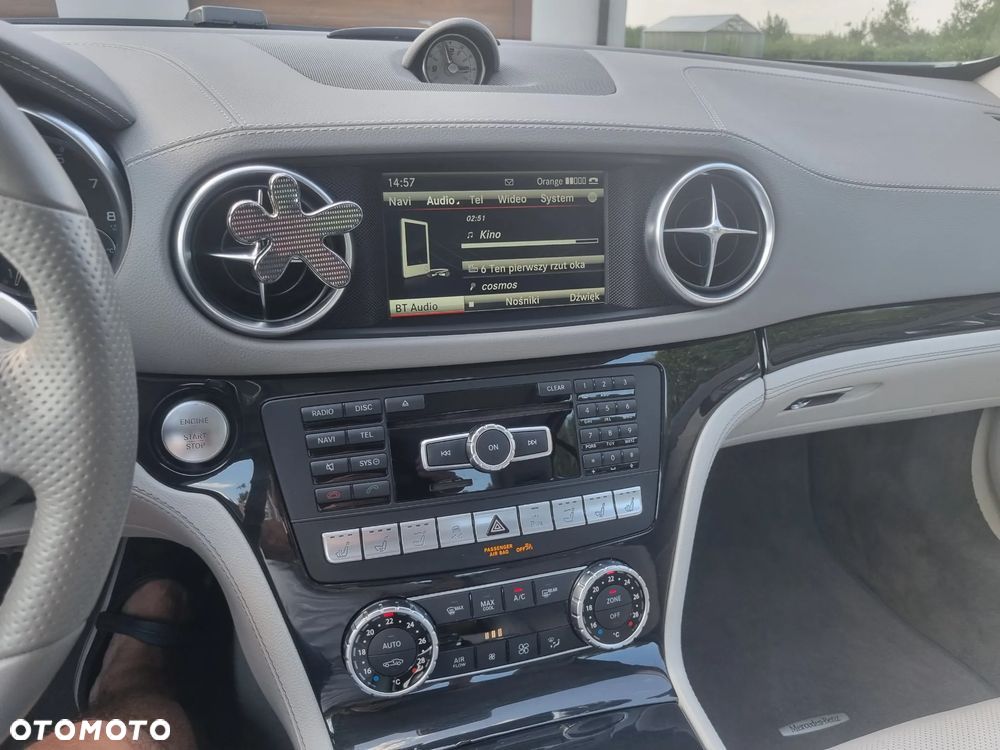 Mercedes-Benz SL 400 7G-TRONIC - 10