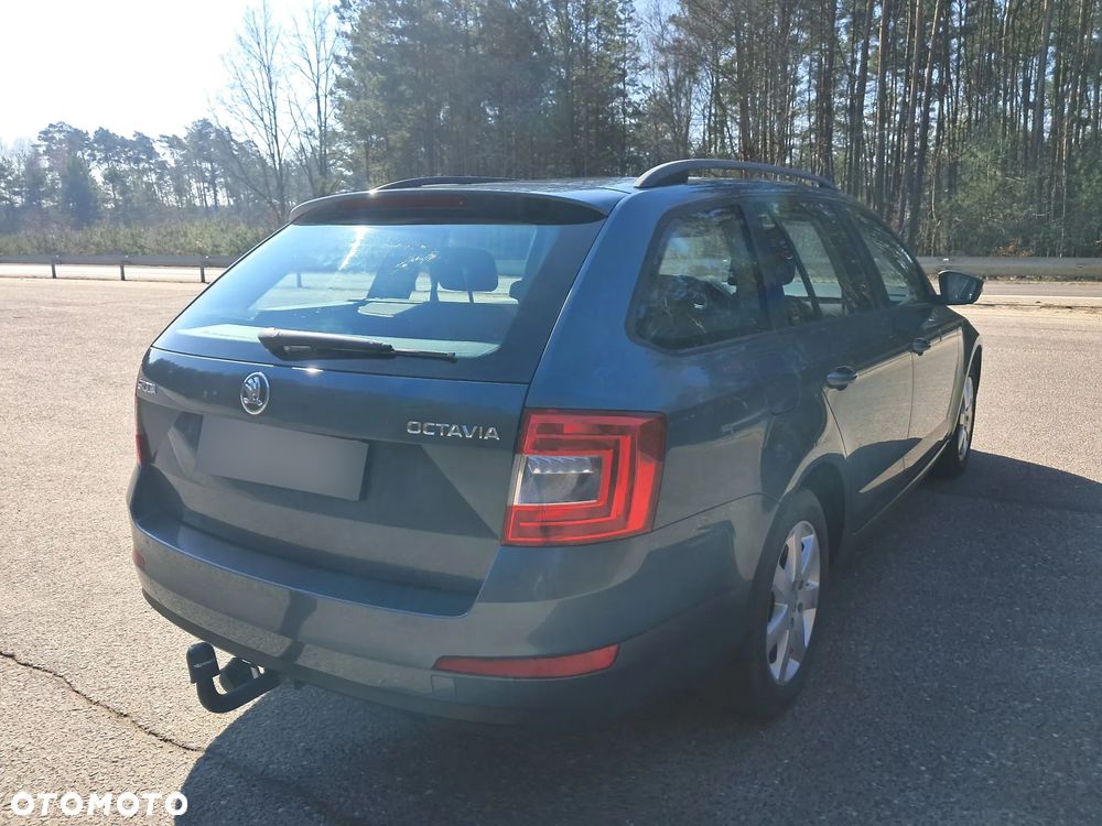 Skoda Octavia 1.4 TSI Ambition - 19