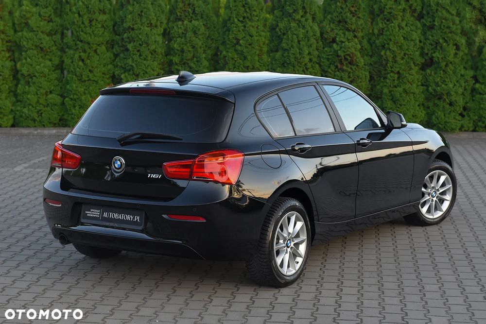 BMW Seria 1 116i - 20