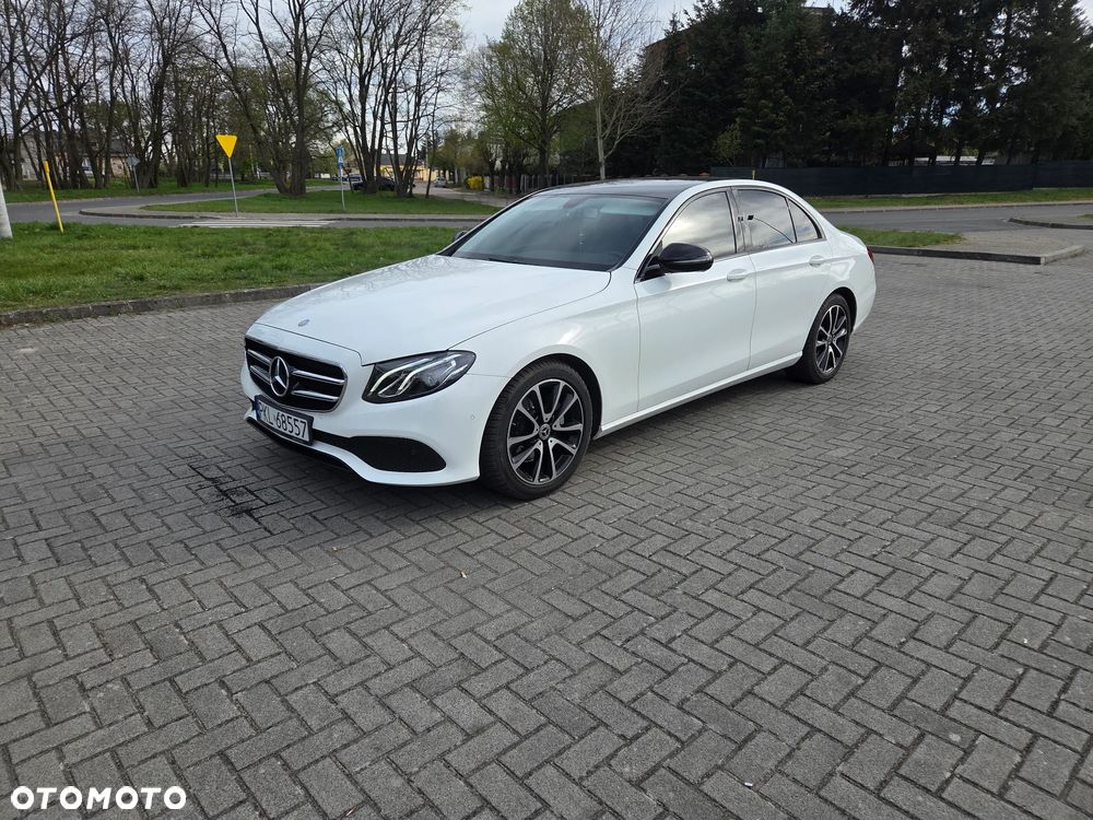 Mercedes-Benz Klasa E 220 d 9G-TRONIC - 8