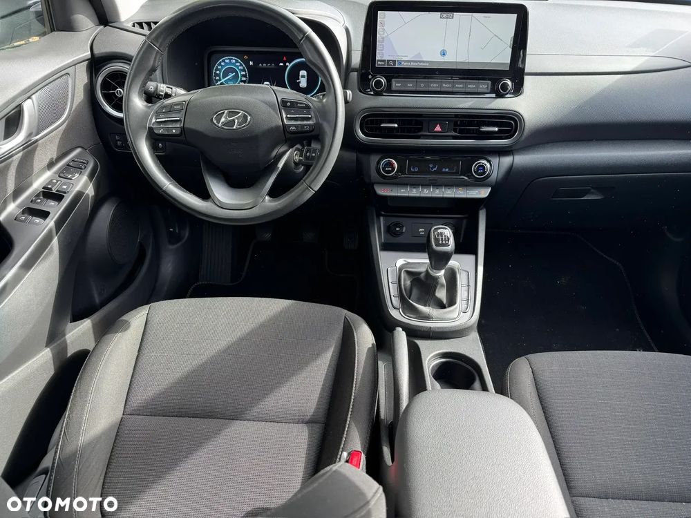 Hyundai Kona - 4