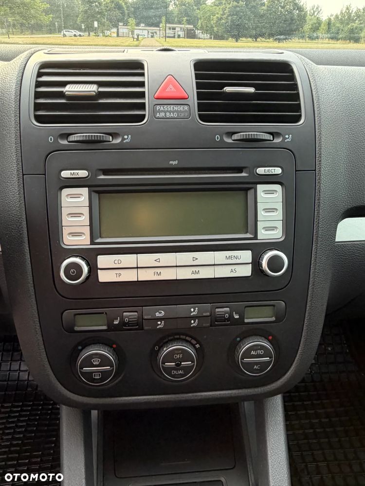 Volkswagen Golf 1.4 TSI United - 7