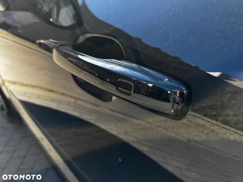 Volvo XC 60 T8 Plug-In Hybrid AWD Polestar Engineered - 6