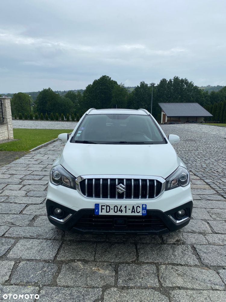 Suzuki SX4 S-Cross 1.4 T Elegance 4WD - 11