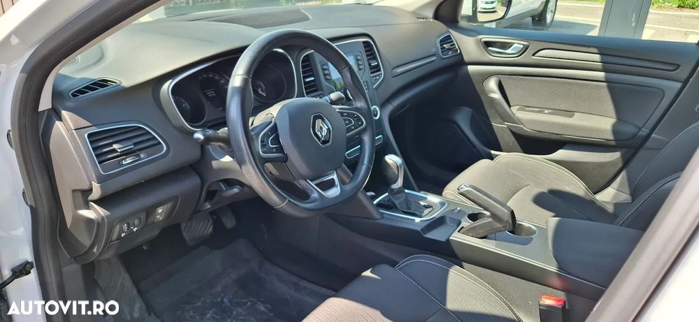 Renault Megane BLUE dCi 115 EDC Techno - 17