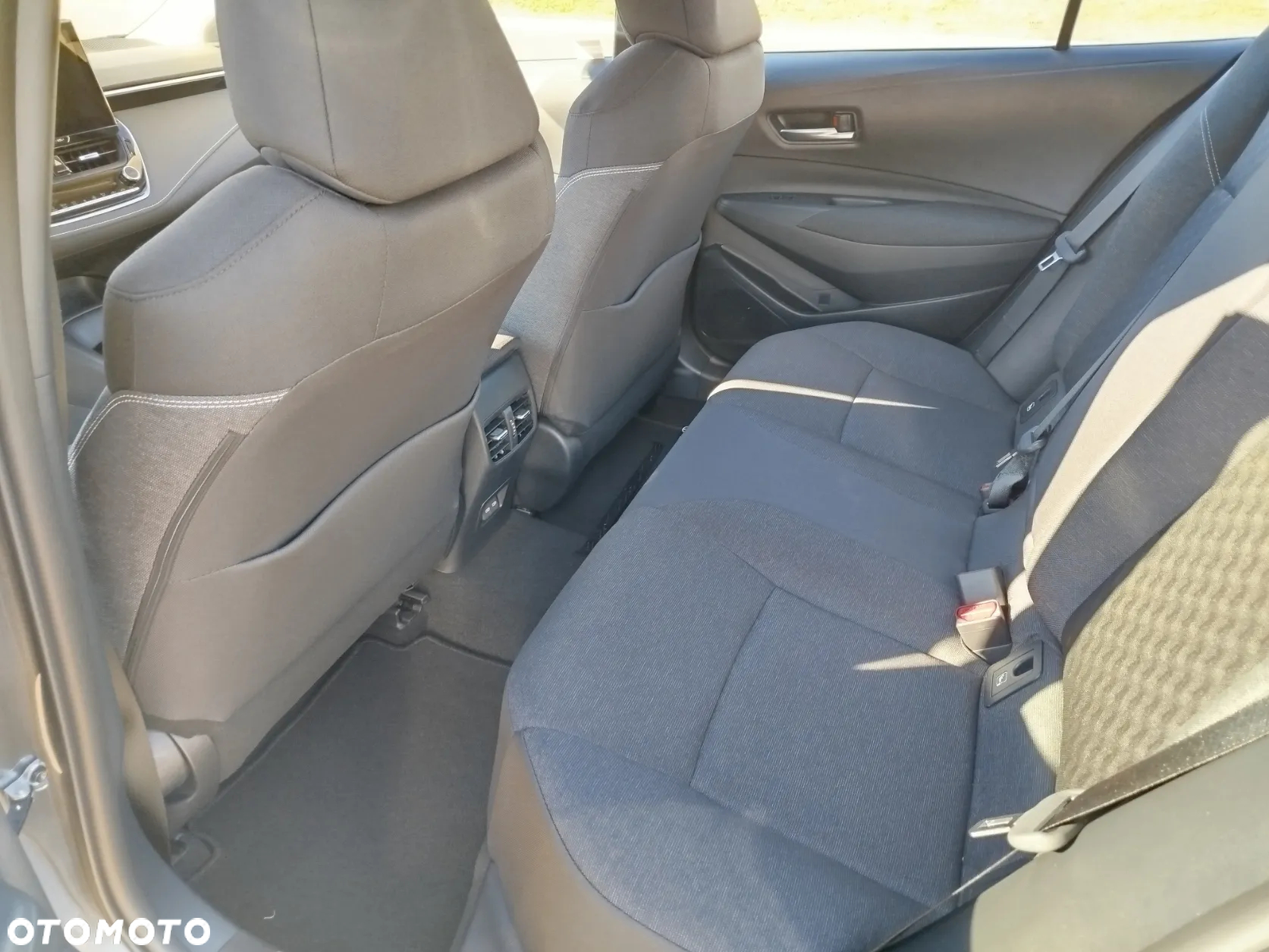 Toyota Corolla 1.5 Comfort - 10