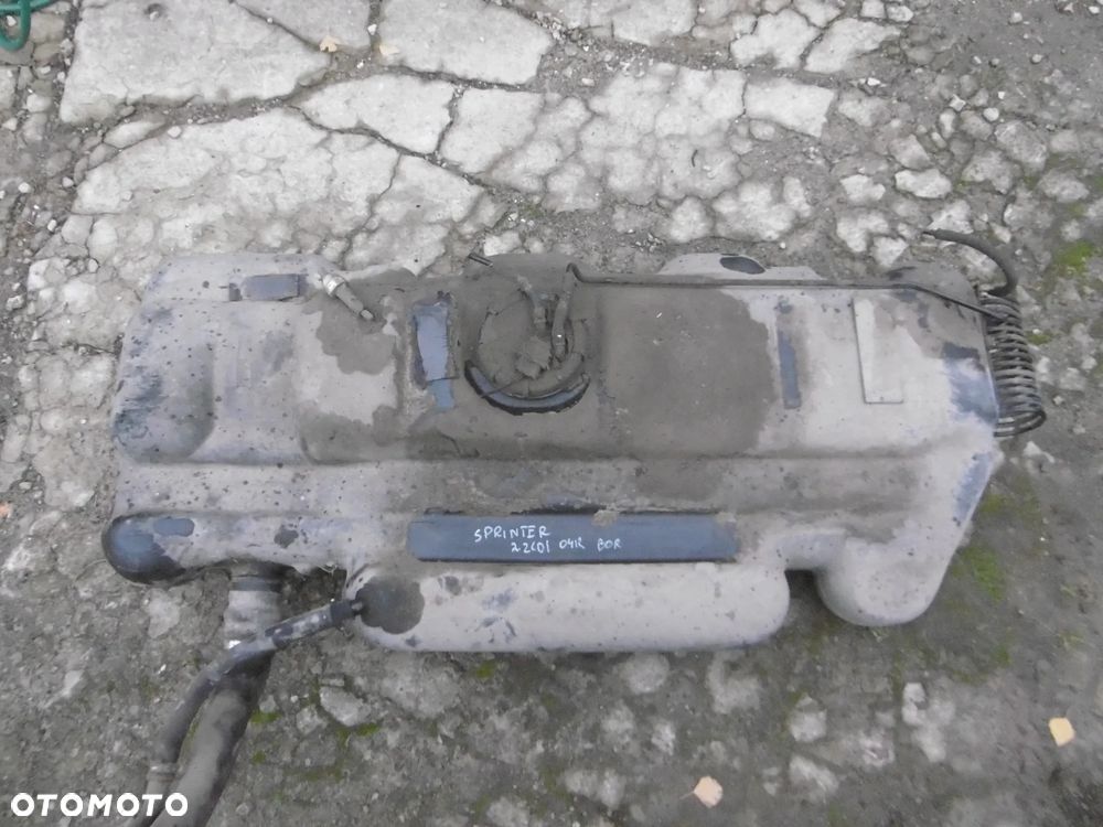 ZBIORNIK PALIWA BAK MERCEDES SPRINTER 903 VW LT 35 - 2