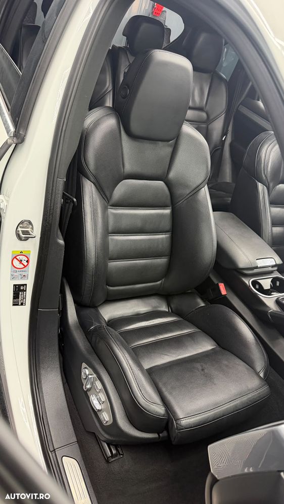 Porsche Cayenne 3.0TD TipTronic - 8