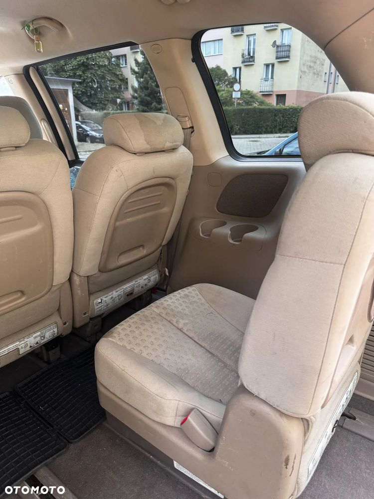 Kia Carnival 2.2 CRDi Tour - 9