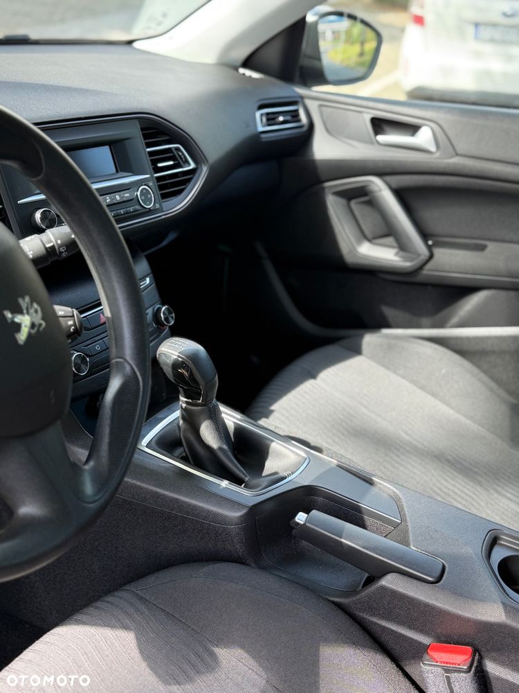 Peugeot 308 1.2 PureTech Access EU6 - 9