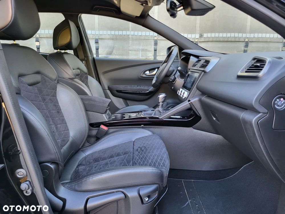 Renault Kadjar 1.3 TCe FAP Black Edition - 34