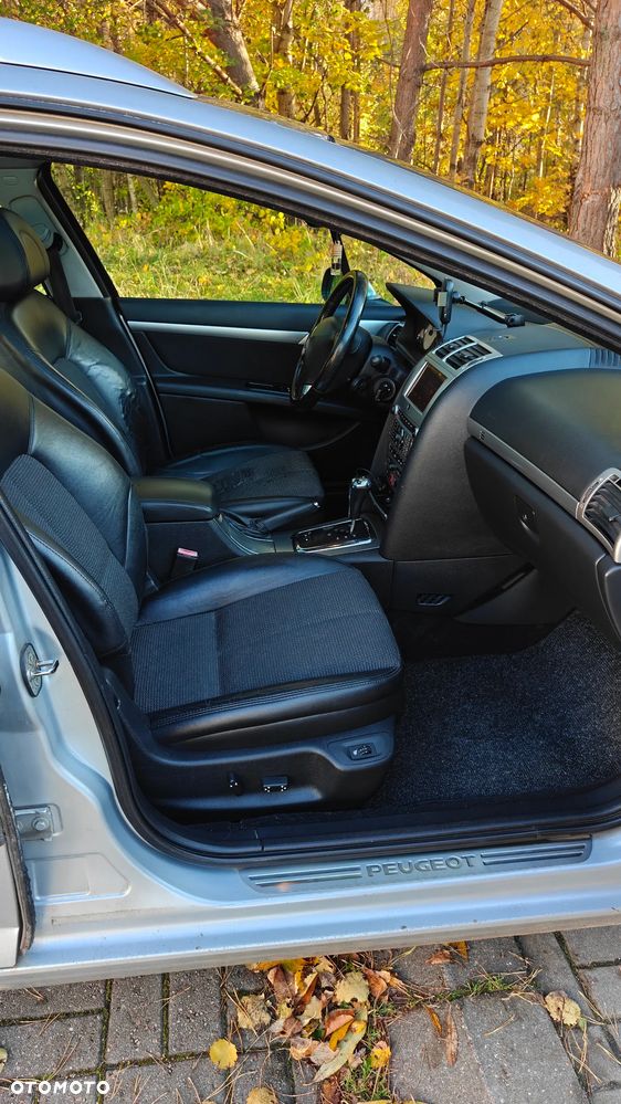 Peugeot 407 - 9