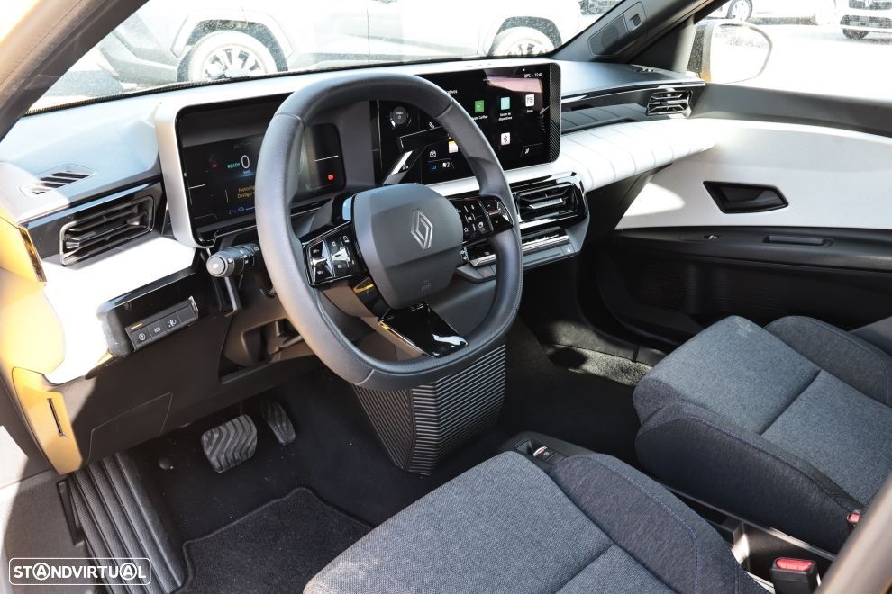 Renault 5 E-Tech 40 kWh Evolution Autonomia Urbana - 13