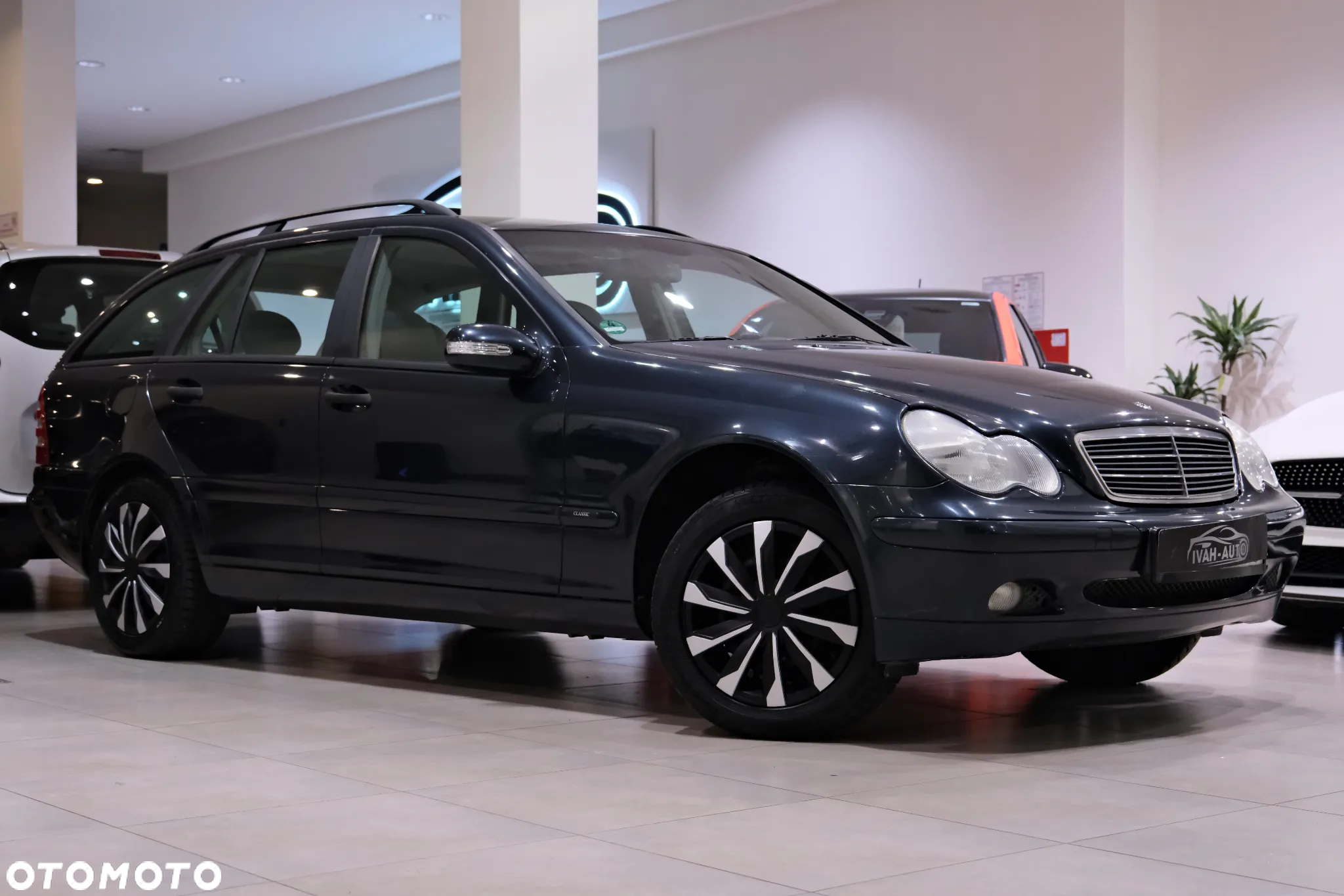 Mercedes-Benz Klasa C 180 T Kompressor Automatik Classic - 3