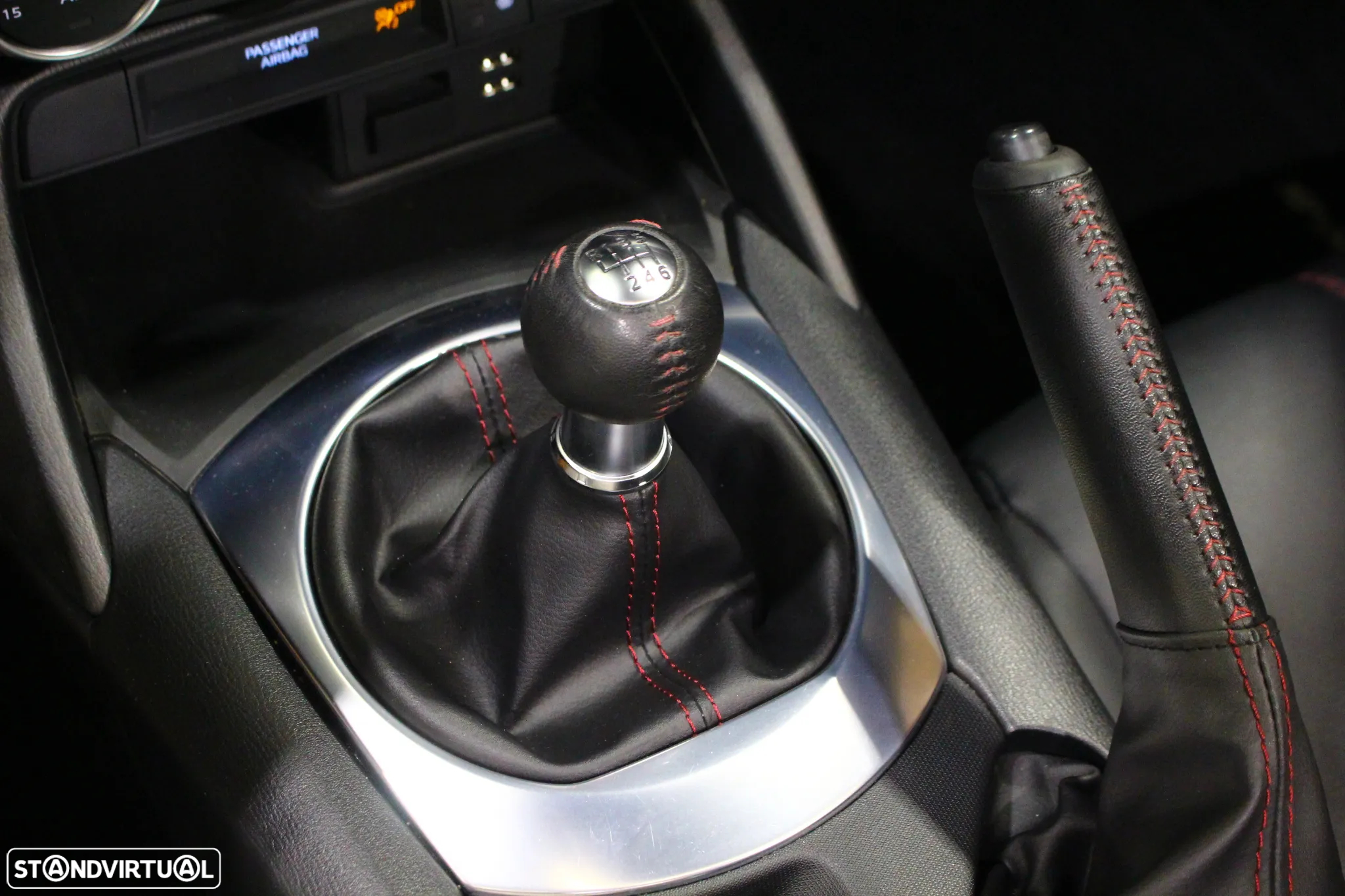 Mazda MX-5 MZR 1.5 Sky.Excellence Navi - 24