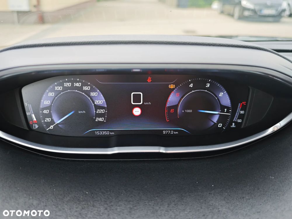 Peugeot 5008 BlueHDi 120 Active - 25