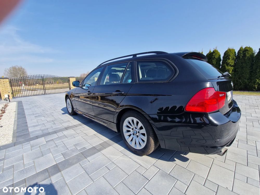 BMW Seria 3 - 11