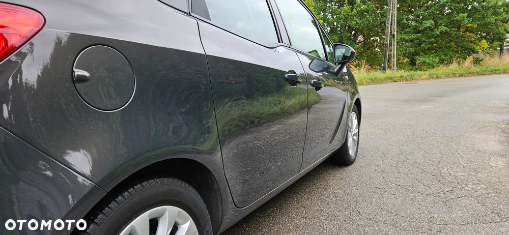 Opel Meriva - 14