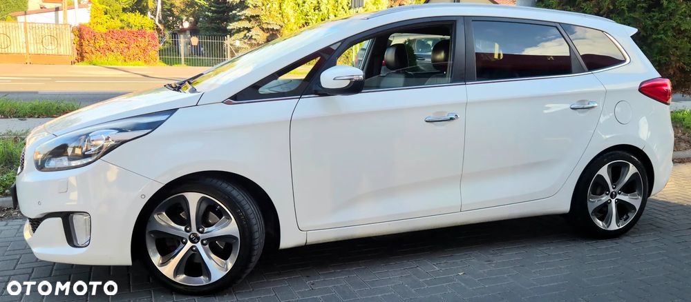Kia Carens 1.7 CRDi 141 ISG Vision - 6