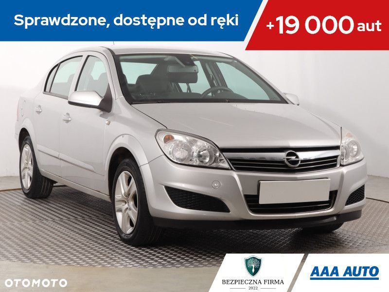 Opel Astra - 1