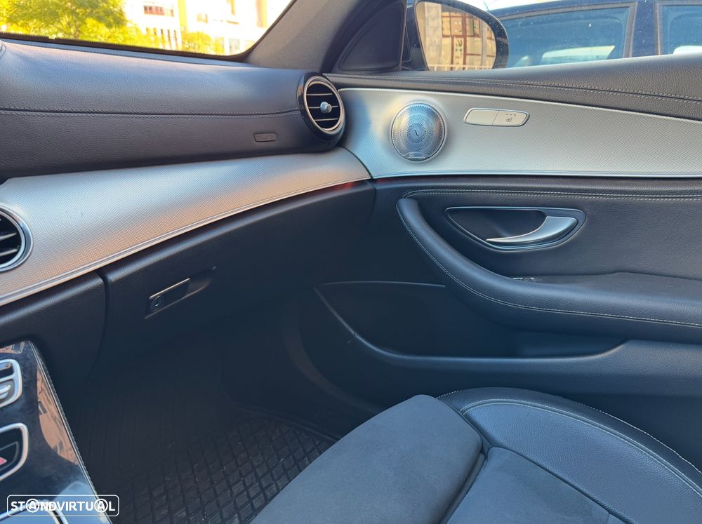 Mercedes-Benz E 220 d AMG - 9