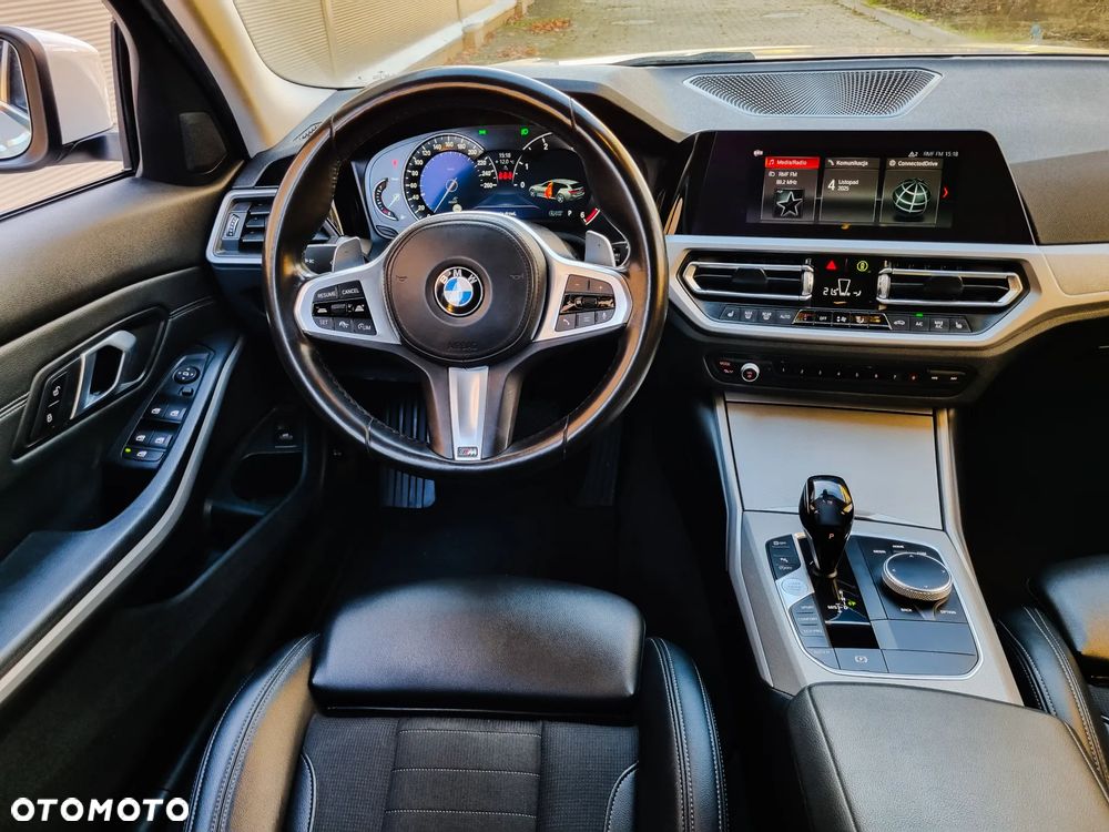 BMW Seria 3 320d Sport Line - 6