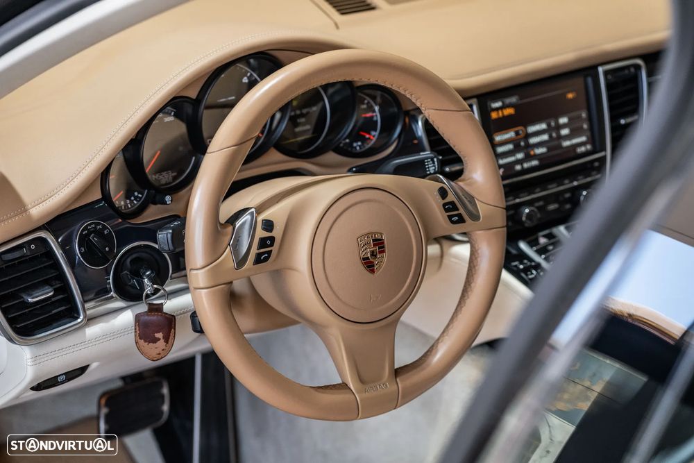 Porsche Panamera 3.0 V6 - 11