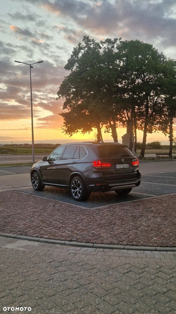 BMW X5 3.5i xDrive - 8