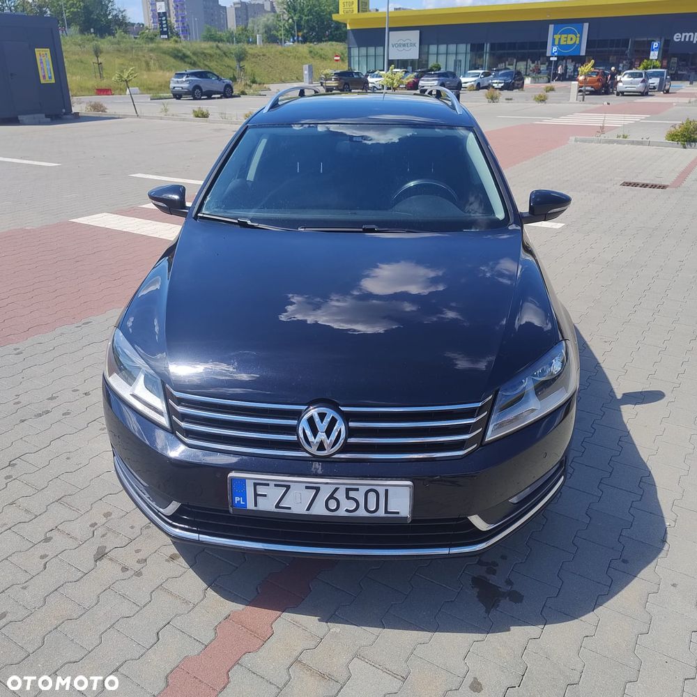 Volkswagen Passat 1.8 TSI Comfortline - 3