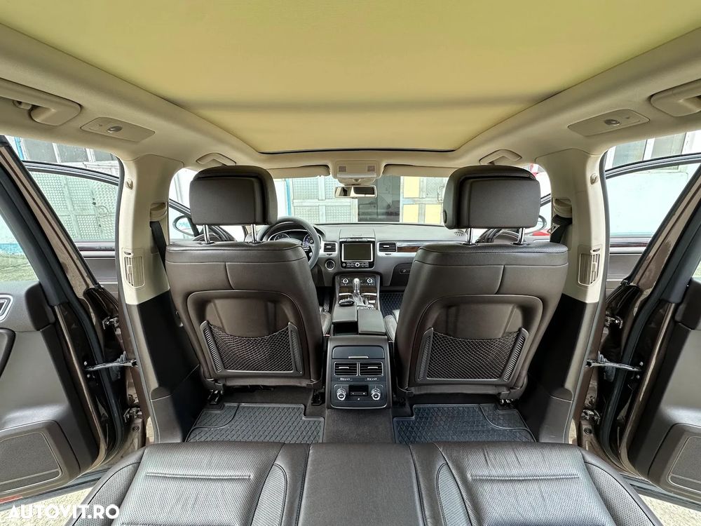 Volkswagen Touareg 3.0 V6 TDI BMT - 8