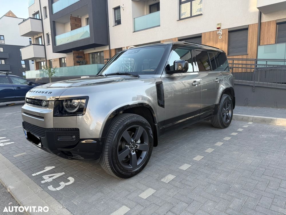 Land Rover Defender - 2