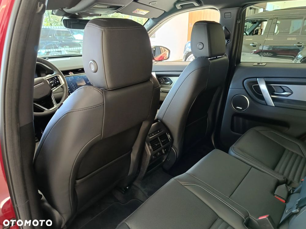 Land Rover Discovery Sport - 38