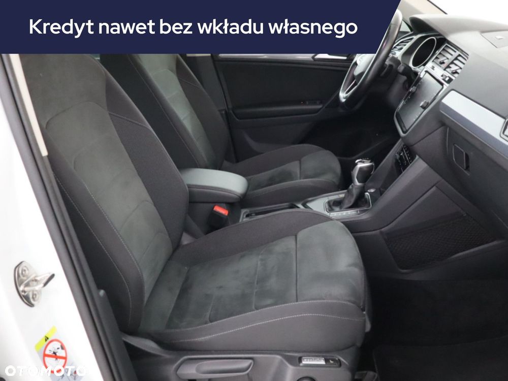Volkswagen Tiguan - 11