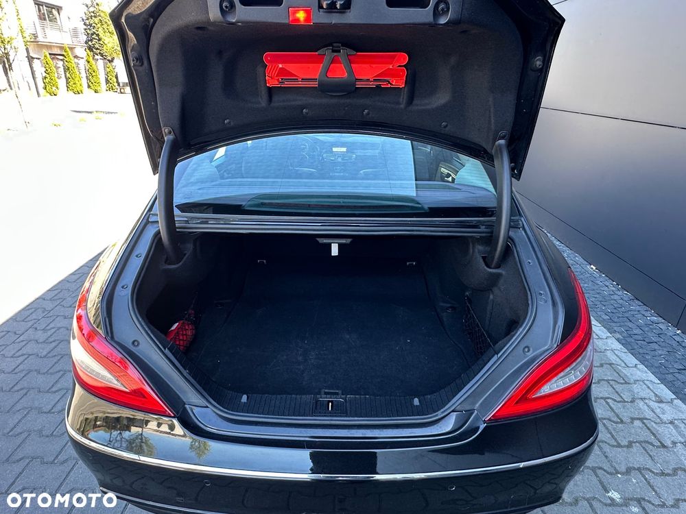 Mercedes-Benz CLS - 11