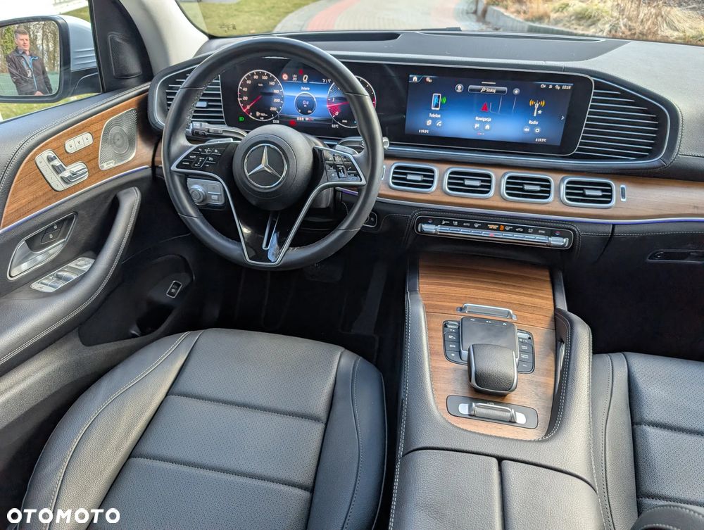 Mercedes-Benz GLE - 13