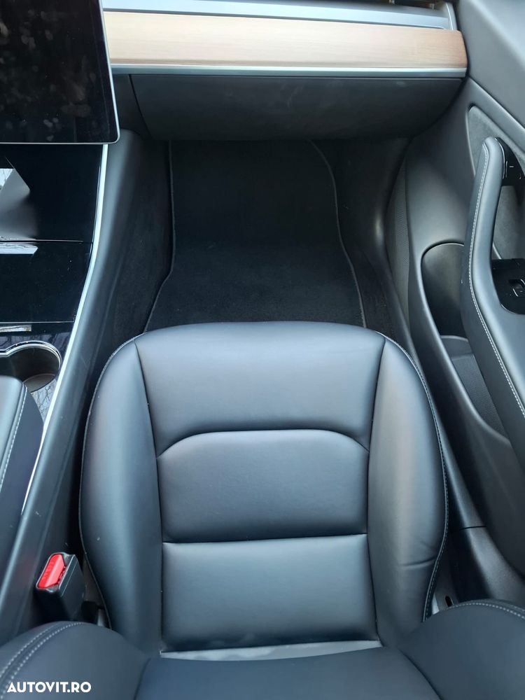 Tesla Model 3 Standard Reichweite Plus Hinterradantrieb - 8